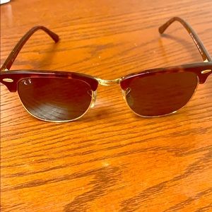 Ray-ban clubmasters!